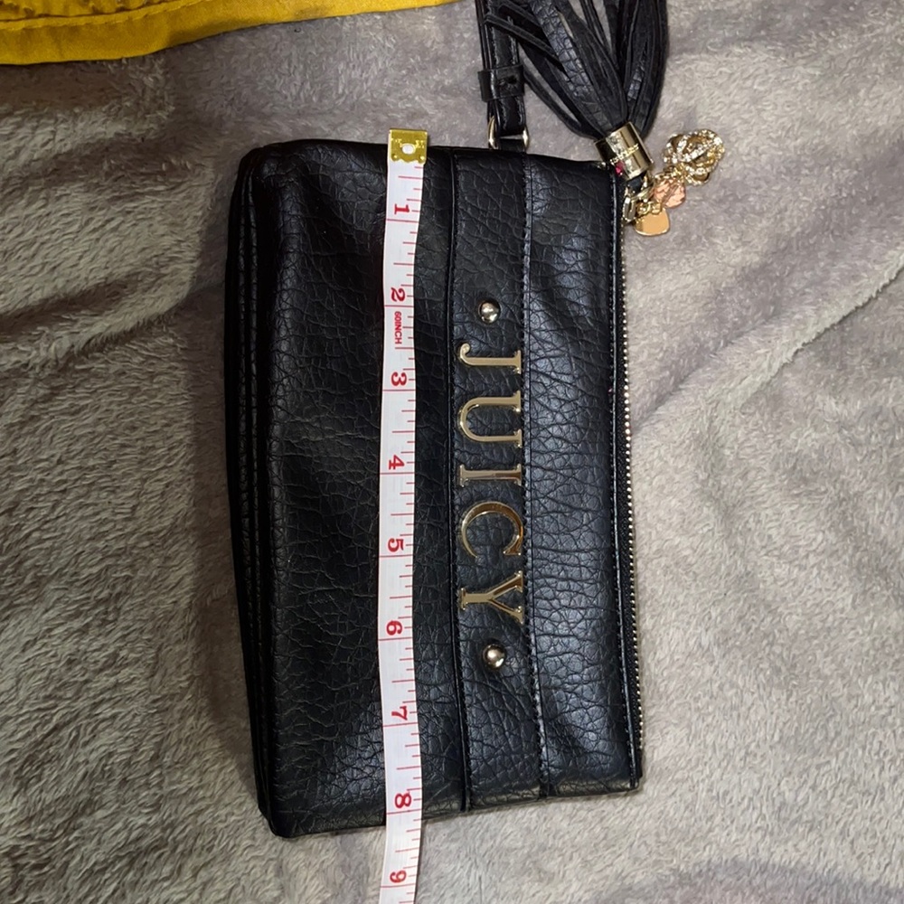 Juicy couture hand wallet  black new never use